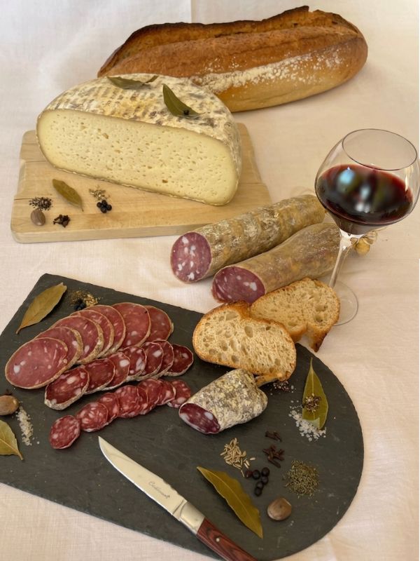 Charcuterie Cabrol - panier cadeau